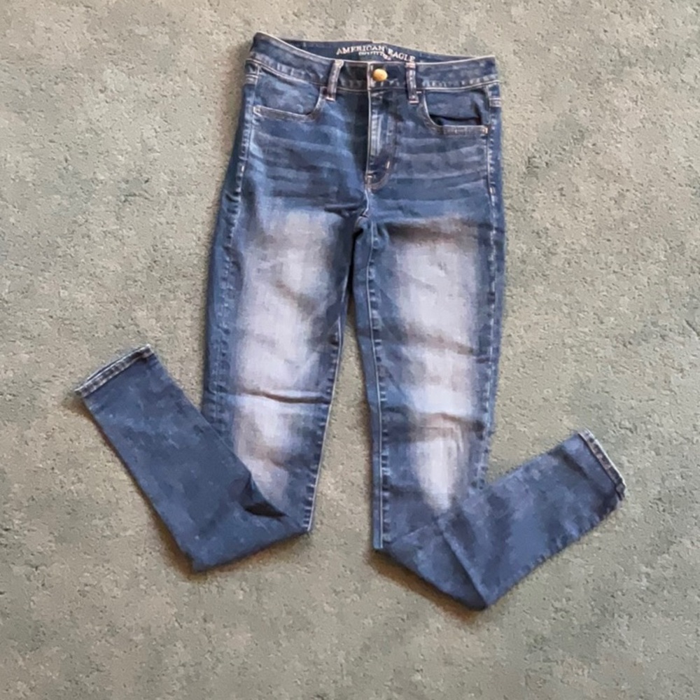 American Eagle Outfitters Women's Faded Blue Skinny Jeans